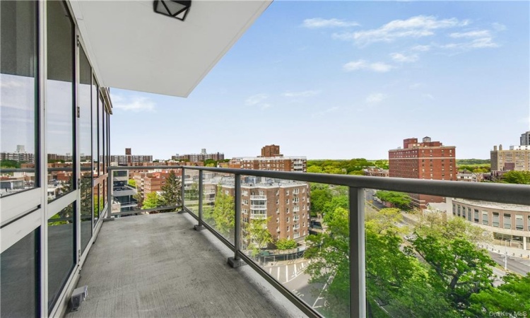 640 237 Street, New York, NY, 2 Bedrooms Bedrooms, 4 Rooms Rooms,2 BathroomsBathrooms,Residential,For Sale,237,H6248543