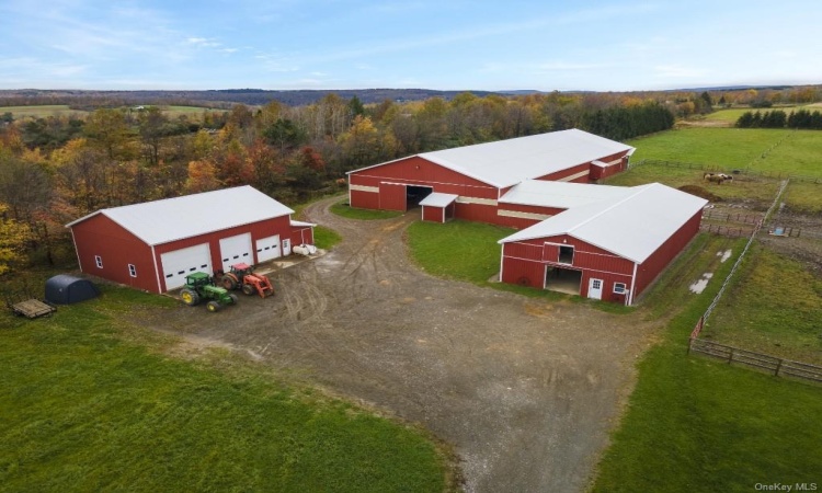 20,000 SQFT barn