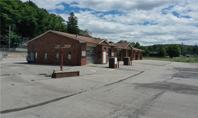 42 Brookside Avenue, Chester, NY, ,Commercial Sale,For Sale,Brookside,H6204289