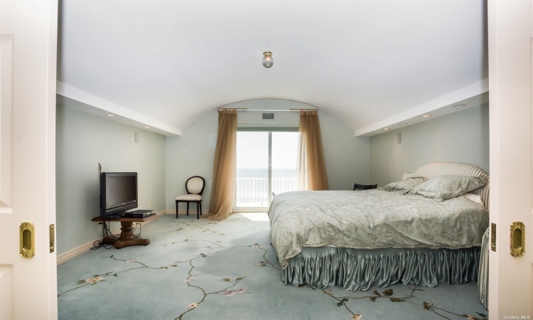 2 Richmond Road, Lido Beach, NY, 4 Bedrooms Bedrooms, 11 Rooms Rooms,3 BathroomsBathrooms,Residential,For Sale,Richmond,3499161