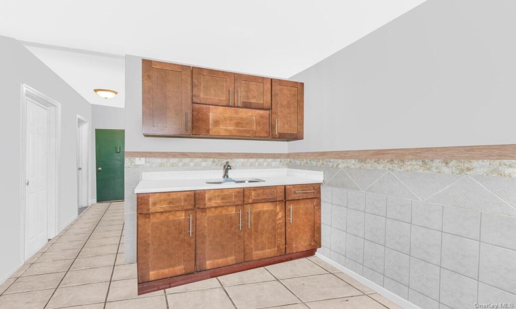 805 156th Street, Bronx, NY, 15 Bedrooms Bedrooms, ,4 BathroomsBathrooms,Residential Income,For Sale,156th,H6155390