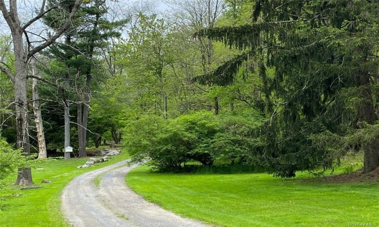 A serene entry leads to the building site!