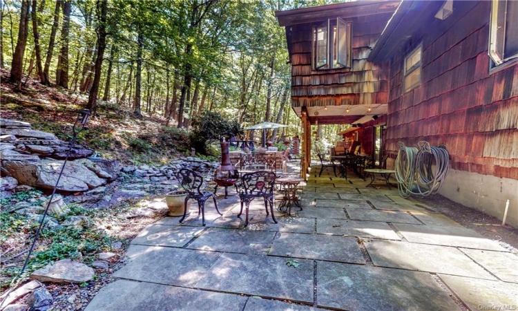 Wooded lot offers tons of privacy