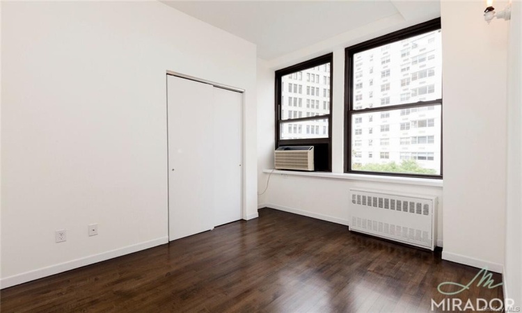 65 Fourth Avenue, New York, NY, 1 Bedroom Bedrooms, 2 Rooms Rooms,1 BathroomBathrooms,Residential Lease,For Rent,Fourth,H6242611