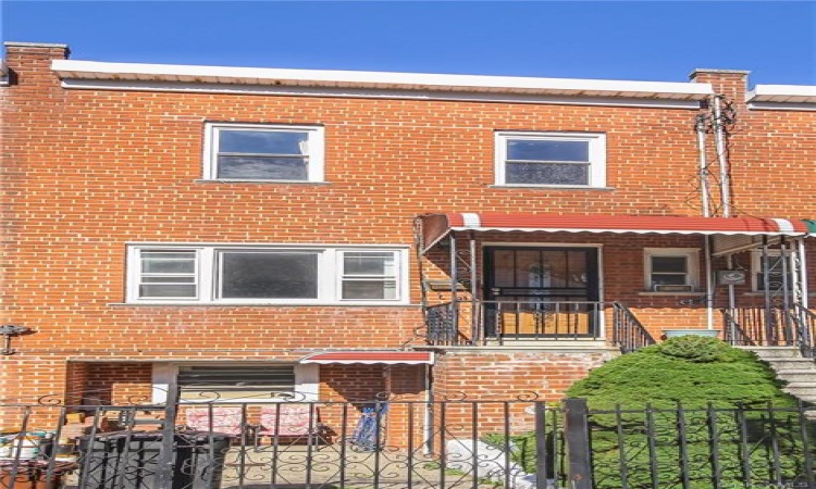 2953 Pearsall Avenue, Bronx, NY, 3 Bedrooms Bedrooms, 8 Rooms Rooms,2 BathroomsBathrooms,Residential,For Sale,Pearsall,H6208525