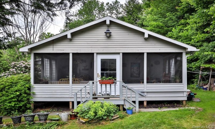 1590 Old Route 17, Rockland, NY, 3 Bedrooms Bedrooms, 7 Rooms Rooms,3 BathroomsBathrooms,Residential,For Sale,Old Route 17,H6192846