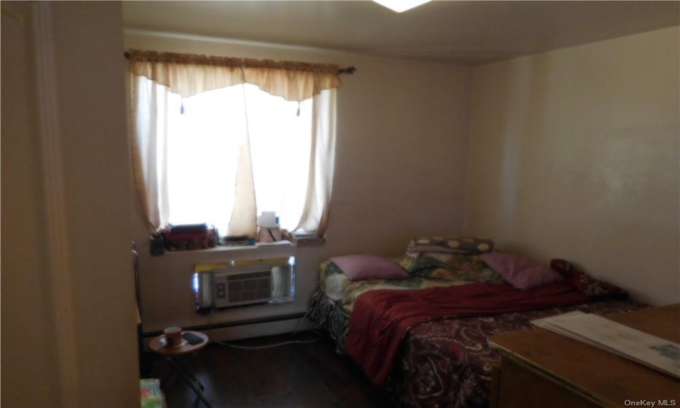 241 173rd Street, Bronx, NY, 8 Bedrooms Bedrooms, ,3 BathroomsBathrooms,Residential Income,For Sale,173rd,H6272252