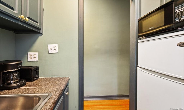 104 83rd Street, New York, NY, 1 Bedroom Bedrooms, 2 Rooms Rooms,1 BathroomBathrooms,Residential Lease,For Rent,83rd,H6265221