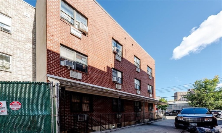 1694 Banyer Place, Bronx, NY, 11 Bedrooms Bedrooms, ,6 BathroomsBathrooms,Residential Income,For Sale,Banyer,H6274256