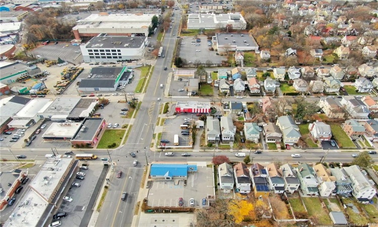 Aerial View facing west of E Sandford Blvd.