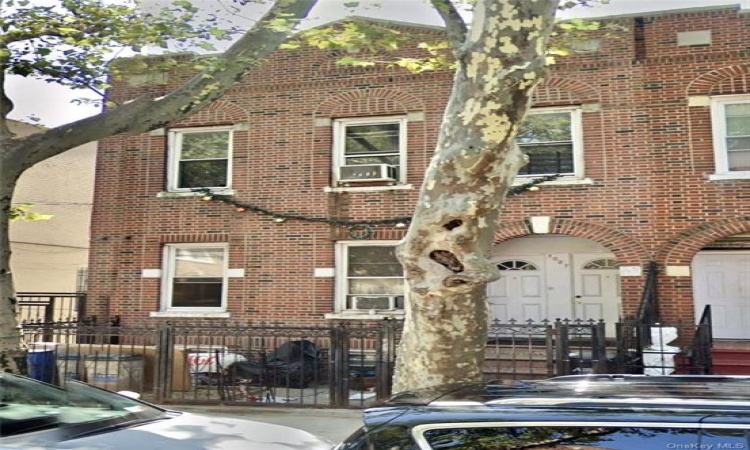 1027 Ward Avenue, Bronx, NY, 5 Bedrooms Bedrooms, ,3 BathroomsBathrooms,Residential Income,For Sale,Ward,H6281685