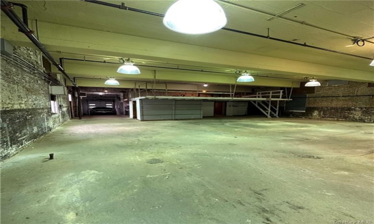 690 Saw Mill River Road, Greenburgh, NY, ,Commercial Lease,For Rent,Saw Mill River,H6230395