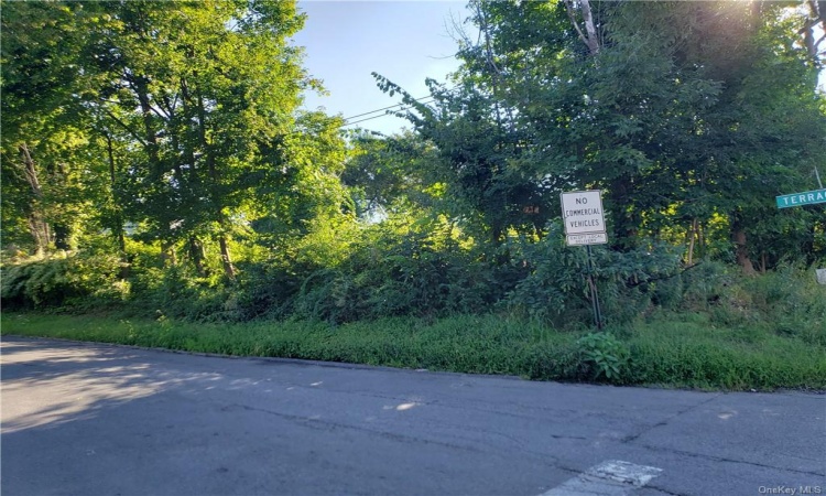 Dobbs Ferry Road, Greenburgh, NY, ,Land,For Sale,Dobbs Ferry,H6241706