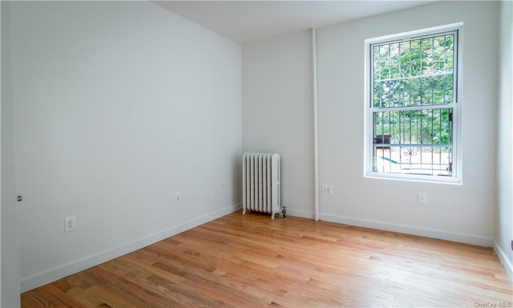 1501 Teller Avenue, Bronx, NY, 8 Bedrooms Bedrooms, ,4 BathroomsBathrooms,Residential Income,For Sale,Teller,H6288513