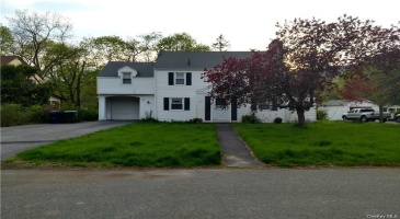 47 Ondaora Parkway, Highlands, NY, 4 Bedrooms Bedrooms, 8 Rooms Rooms,1 BathroomBathrooms,Residential,For Sale,Ondaora,H6291881