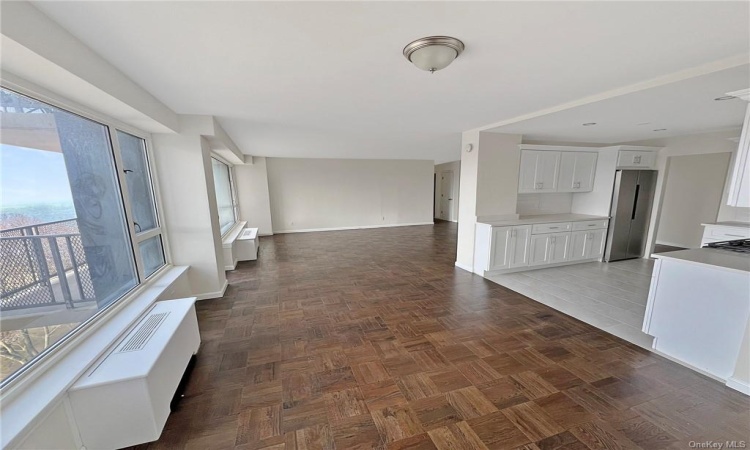 166-25 Powells Cove Boulevard, Beechhurst, NY, 2 Bedrooms Bedrooms, 5 Rooms Rooms,2 BathroomsBathrooms,Residential,For Sale,Powells Cove,H6292110