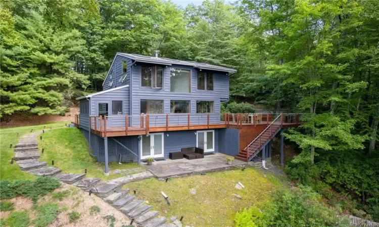 238 The Middle Way, Woodstock, NY, 4 Bedrooms Bedrooms, 7 Rooms Rooms,3 BathroomsBathrooms,Residential,For Sale,The Middle,H6292956