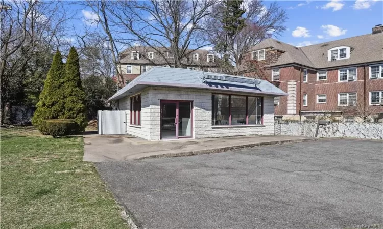 599 Central Park Avenue, Greenburgh, NY, ,Commercial Lease,For Rent,Central Park,H6296364