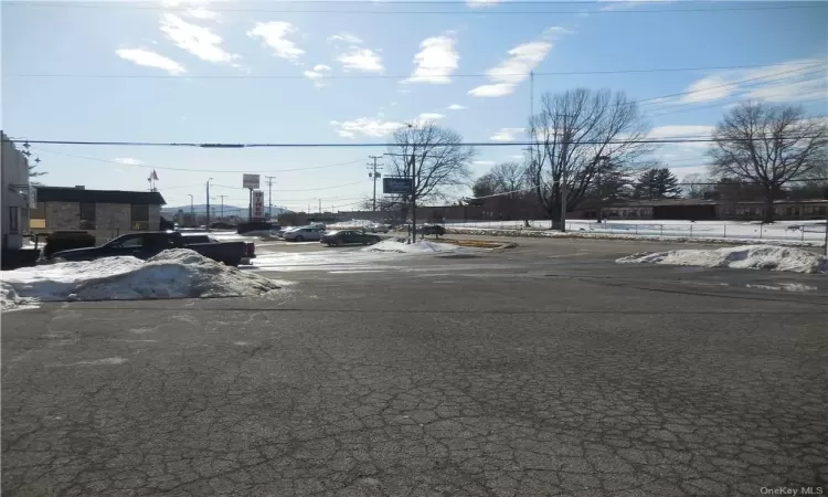 335 Windsor Highway, New Windsor, NY, ,Commercial Lease,For Rent,Windsor,H6296925