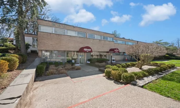 200 Broadway, Greenburgh, NY, ,Commercial Lease,For Rent,Broadway,H6297475