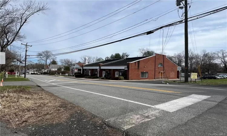 61 Old Tappan Road, Orangetown, NY, ,Commercial Lease,For Rent,Old Tappan,H6297896