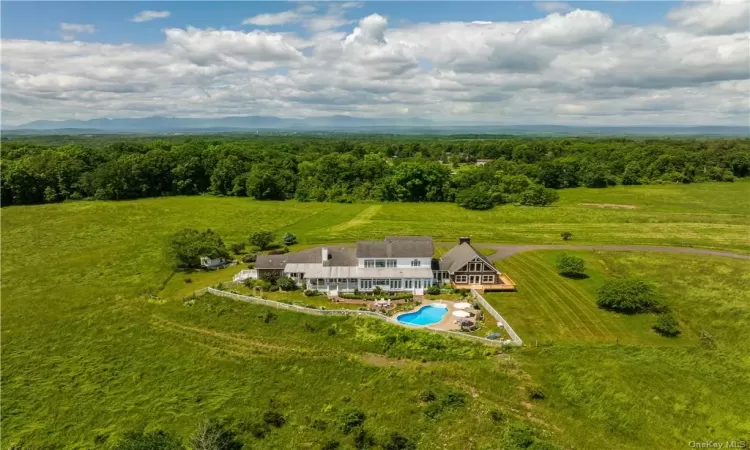 Drone / aerial view featuring a rural view