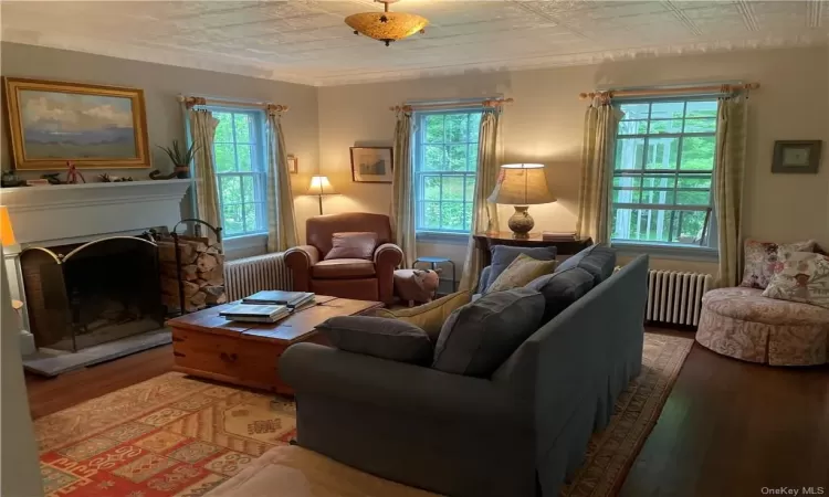 57 Cedar Heights Road, Rhinebeck, NY, 4 Bedrooms Bedrooms, 10 Rooms Rooms,3 BathroomsBathrooms,Residential Lease,For Rent,Cedar Heights,H6298842