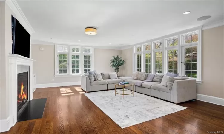 91 Garden Road, Scarsdale, NY, 5 Bedrooms Bedrooms, 10 Rooms Rooms,5 BathroomsBathrooms,Residential,For Sale,Garden,H6299756