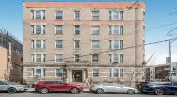 887 178th Street, Bronx, NY, 34 Bedrooms Bedrooms, ,12 BathroomsBathrooms,Residential Income,For Sale,178th,H6296660