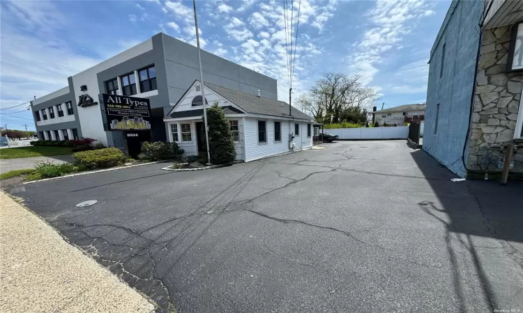 5514 Merrick Road, Massapequa, NY, ,Commercial Sale,For Sale,Merrick,3552960