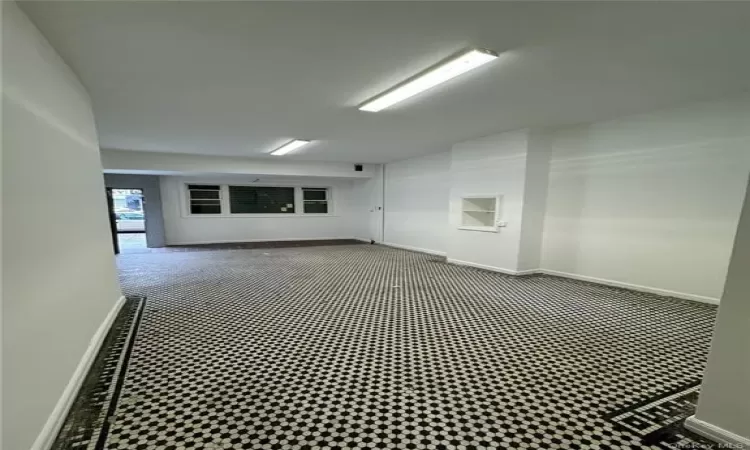 Commercial Space - 1st floor