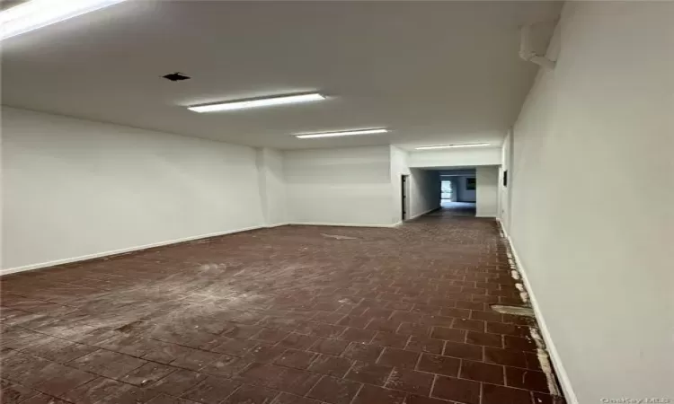 Commercial Space - 1st floor