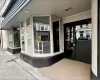 302 Main St, Entrance - CAFE/BAR/RESTAURANT