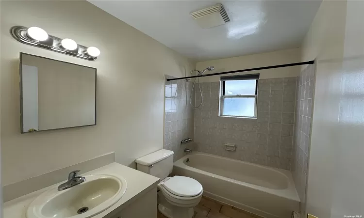 603 Park Avenue, Long Beach, NY, 3 Bedrooms Bedrooms, 6 Rooms Rooms,1 BathroomBathrooms,Residential Lease,For Rent,Park,3558797