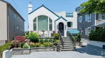 1736 Bay Boulevard, Atlantic Beach, NY, 5 Bedrooms Bedrooms, 10 Rooms Rooms,5 BathroomsBathrooms,Residential,For Sale,Bay,3560772