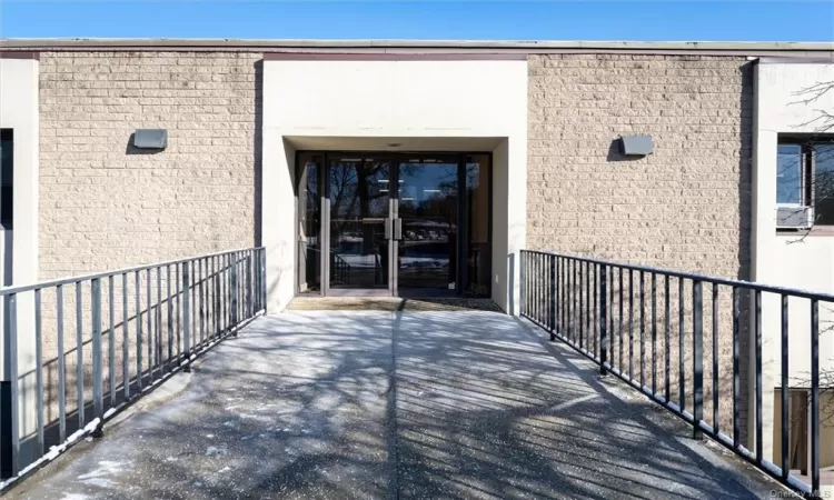 View of property entrance to 2nd floor