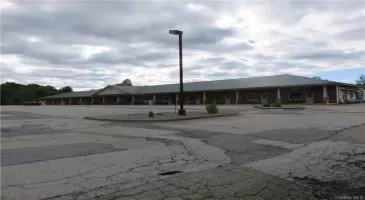 22 Ronald Reagan Boulevard, Warwick, NY, ,Commercial Lease,For Rent,Ronald Reagan,H6315779