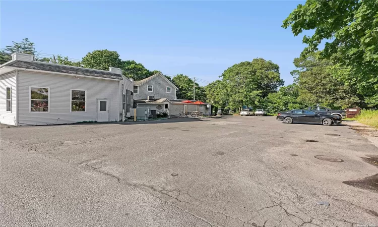 218 Main Road Rt-25, Riverhead, NY, ,Business Opportunity,For Sale,Main Road Rt-25,3564331