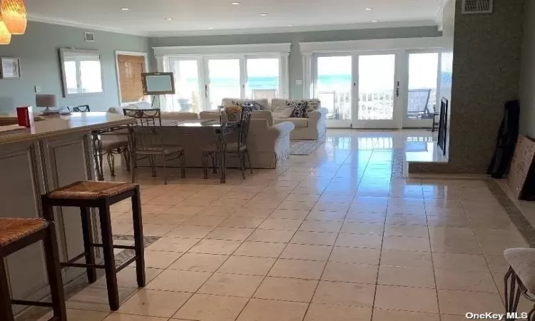 1051 Oceanfront, Long Beach, NY, 3 Bedrooms Bedrooms, 6 Rooms Rooms,2 BathroomsBathrooms,Residential Lease,For Rent,Oceanfront,3564799