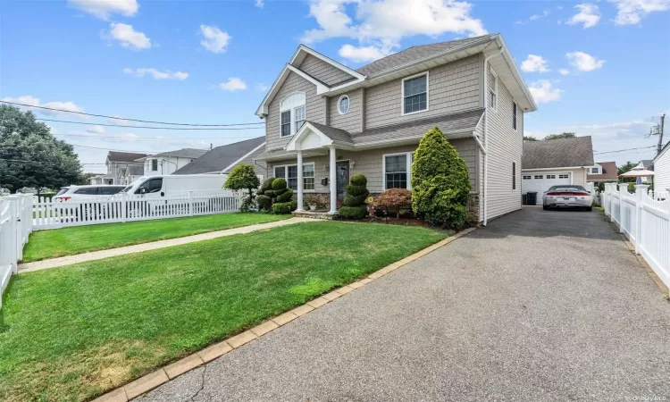 732 Sunrise Avenue, Bellmore, NY, 4 Bedrooms Bedrooms, 8 Rooms Rooms,2 BathroomsBathrooms,Residential,For Sale,Sunrise,3569391