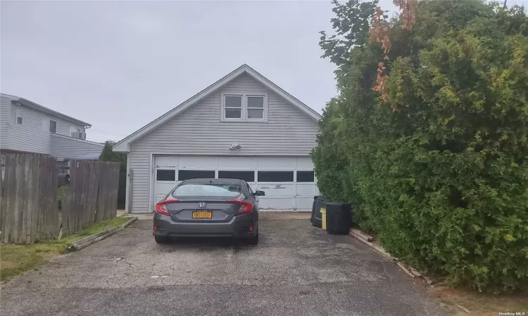 957 Broadway, Massapequa, NY, 4 Bedrooms Bedrooms, 6 Rooms Rooms,4 BathroomsBathrooms,Residential,For Sale,Broadway,3569449