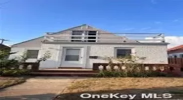 213 Market Street, Long Beach, NY, 2 Bedrooms Bedrooms, 5 Rooms Rooms,1 BathroomBathrooms,Residential Lease,For Rent,Market,3569910