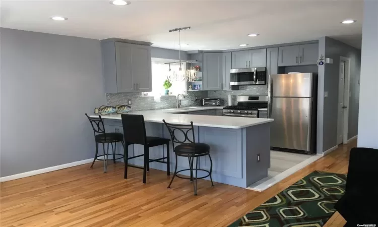 19 Connecticut Avenue, Long Beach, NY, 2 Bedrooms Bedrooms, 4 Rooms Rooms,1 BathroomBathrooms,Residential Lease,For Rent,Connecticut,3569942