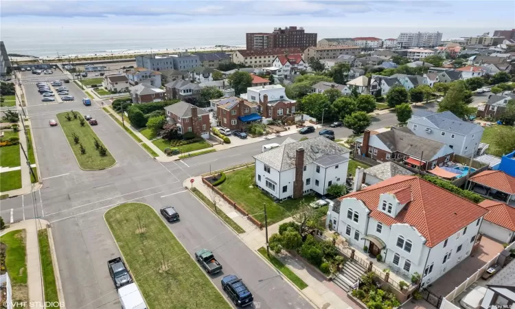 211 Laurelton Boulevard, Long Beach, NY, 6 Bedrooms Bedrooms, 6 Rooms Rooms,4 BathroomsBathrooms,Residential,For Sale,Laurelton,3572769