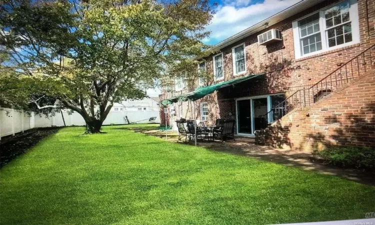 215 Roosevelt Boulevard, Long Beach, NY, 7 Bedrooms Bedrooms, 12 Rooms Rooms,4 BathroomsBathrooms,Residential Income,For Sale,Roosevelt,3574202