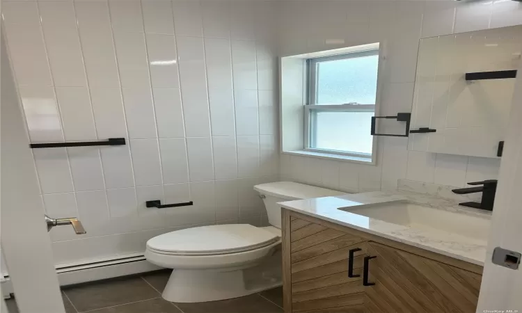 full bathroom 1