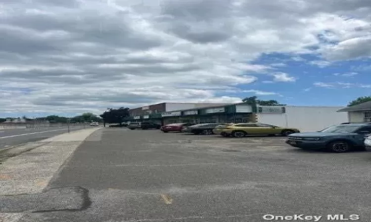 358 Sunrise Highway, West Babylon, NY, ,Commercial Sale,For Sale,Sunrise,3578210