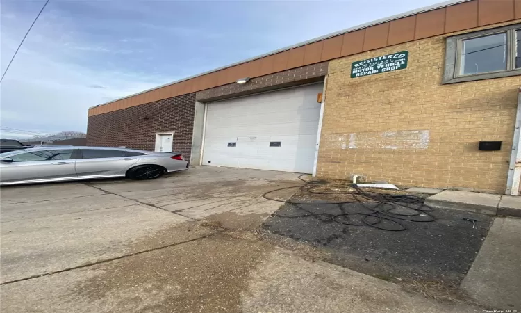 945 Long Island Avenue, Deer Park, NY, ,Commercial Sale,For Sale,Long Island,3582450