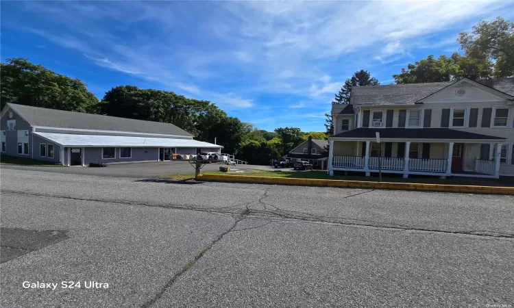 10-32 Roberts Road, Highland, NY, ,Commercial Sale,For Sale,Roberts,3584698