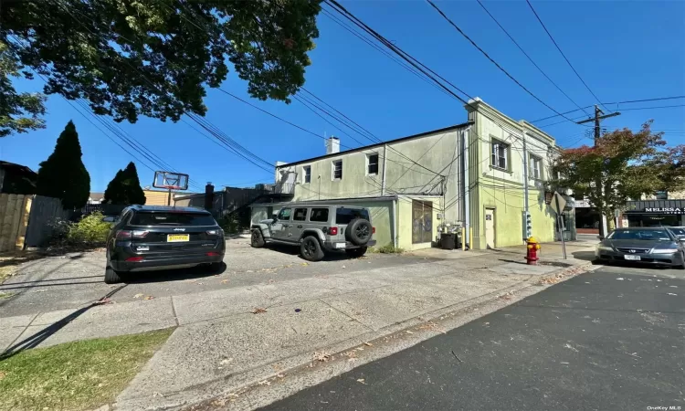 300 Bedford Avenue, Bellmore, NY, ,Commercial Sale,For Sale,Bedford,3584777